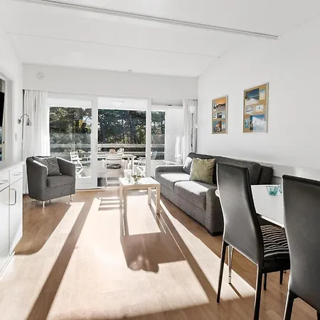 1 Bedroom Amazing In Lägenhet *