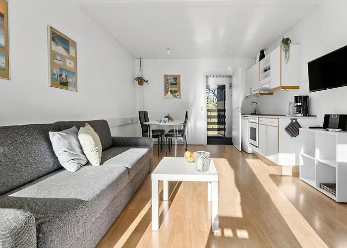 1 Bedroom Amazing In *